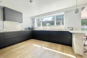 Photo 17- click for photo gallery